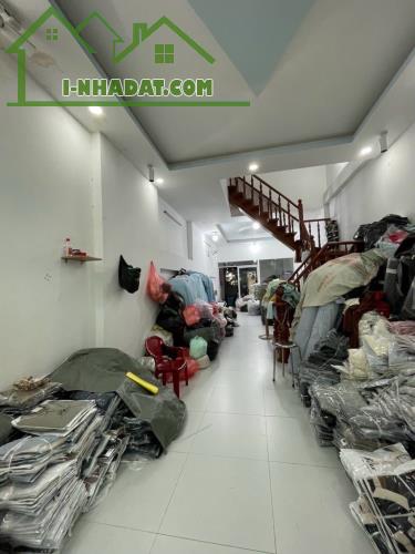 Bán nhà chính chủ Lạc Long Quân -Tân Bình - Xe hoi đỗ cửa 125 m2 chỉ 12 tỷ - 1