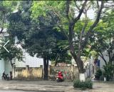Lô đất mặt tiền đường Hồ Nghinh, DT:170m . Ngang hơn 10m . Giá : 23tỷ500 thương lượng