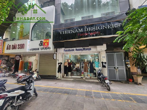Bán Nhà Mặt Phố-Phố Huế 185m2/ Mặt tiền 6.5m 147 Tỷ, Sổ vuông, Xây Tòa Building