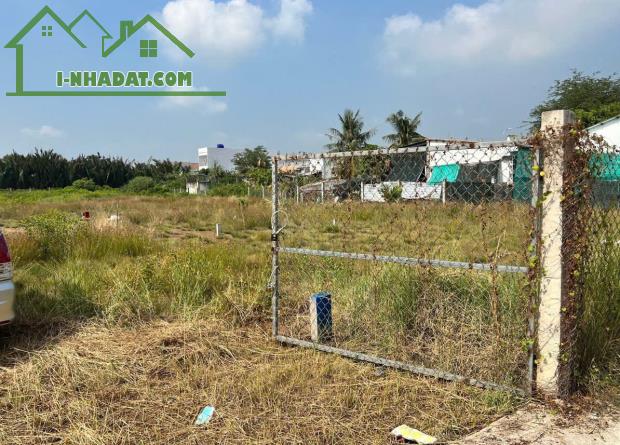 HÓT ! ĐẤT ĐẸP - ĐẦU TƯ SINH LỜI - CHỦ Cần Bán Nhanh Đất+Diện tích: 152,5m2+ Giá bán: 1 TỶ - 4
