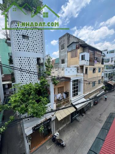 Bán nhà lô góc 2 mặt tiền hẻm xe hơi thông Nguyễn Cảnh Chân, Q1 61m2 ngang 5.5m 3 tầng.TL