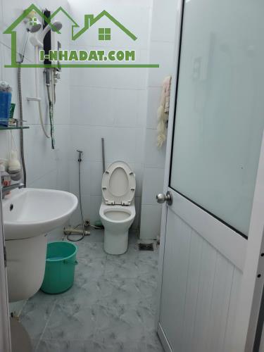 HXH NGÔ QUYỂN 45M2 GIÁ 10,5 TỶ QUẬN 10 Thương lượng - 3