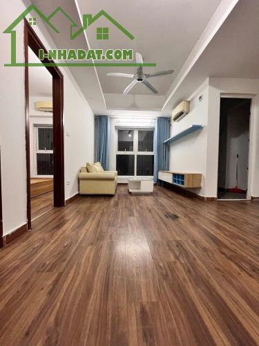 Chính chủ bán căn hộ 2 ngủ 56m CT7 Dương Nội, tầng trung, view biệt thự, sổ đỏ, 2.9x tỷ