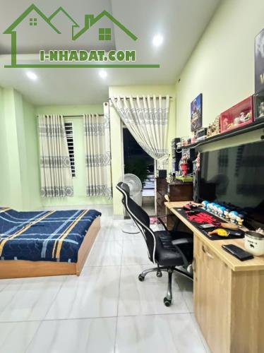 NHÀ ĐẸP 4 TẦNG Đ. HỒ VĂN LONG NGAY GÒ MÂY - HẺM XE TẢI THÔNG - 57M2 (4x14.3). CHỈ HƠN 5 TỶ - 3