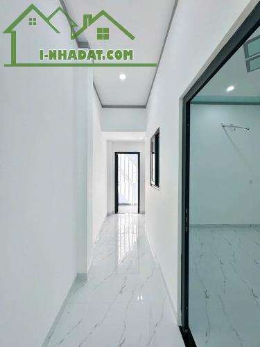 Nhà 1 lầu 1 trệt mới xây 2.35 tỷ/69 m2 gần trường học Tân Bửu - 3