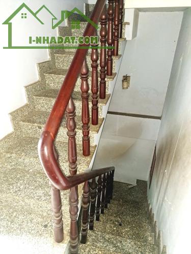 Bán Nhà Bình Tân, Đường Hương Lộ 2, 3Tầng, 4 phòng, hẻm 1/ 3m, thông thoáng chỉ nhỉnh 3 tỷ - 3
