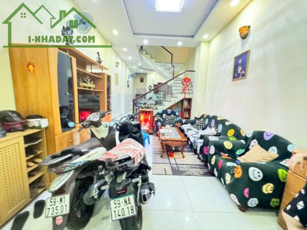 NHÀ ĐẸP 4 TẦNG Đ. HỒ VĂN LONG NGAY GÒ MÂY - HẺM XE TẢI THÔNG - 57M2 (4x14.3). CHỈ HƠN 5 TỶ