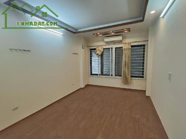 BÁN NHÀ NGỌC HỒI, HOÀNG MAI, Ô TÔ VF3 ĐỖ CỬA, 30M RA PHỐ, SD 46M2, 8.8TỶ(CTL) - 3