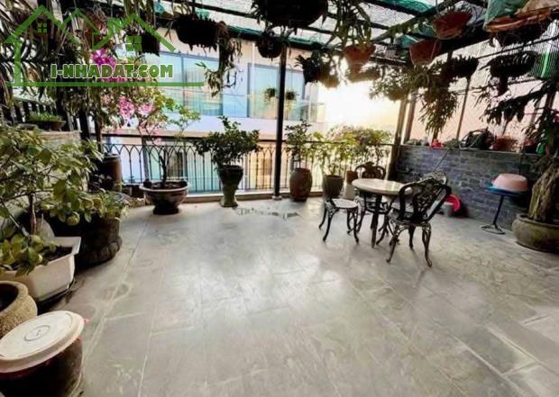 BÁN NHÀ PHÂN LÔ TRUNG KÍNH CẦU GIẤY, ÔTÔ TRÁNH, KINH DOANH KHỦNG, 61M2 NHỈNH 18 TỶ - 2