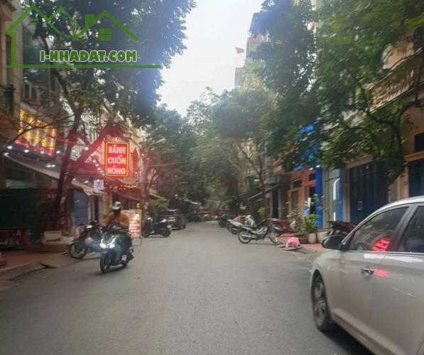 BÁN NHÀ PHÂN LÔ TRUNG KÍNH CẦU GIẤY, ÔTÔ TRÁNH, KINH DOANH KHỦNG, 61M2 NHỈNH 18 TỶ - 3