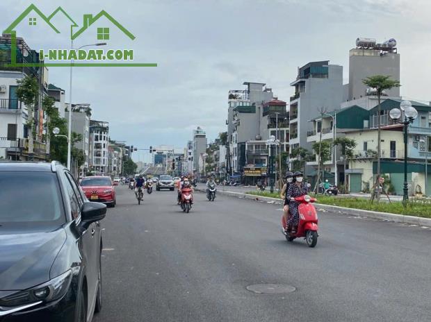 🌹CHỦ BÁN GẤP NHÀ NGỌC LÂM-10,5tỷ -47m2-6 tầng-MT 5,5m- THANG MÁY - SÁT PHỐ-SÁT HỒ - Ô TÔ