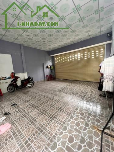 Siêu đẹp nhà HXH Đặng Thúc Vịnh, Hóc Môn, .DT:100m2 .Giá chỉ 4.7 tỷ  (TL)