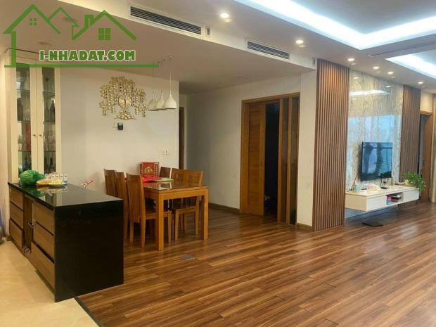 Bán chung cư 282 Nguyễn Huy Tưởng 100m2, 3 ngủ, 2  vs chỉ  6.X  tỷ - 4