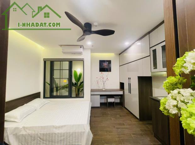 HIẾM, NHÀ DÂN XÂY CẦU GIẤY 36M2X6T, 2 THOÁNG, CHỦ TẶNG NỘI THẤT, 6.99 TỶ - 1