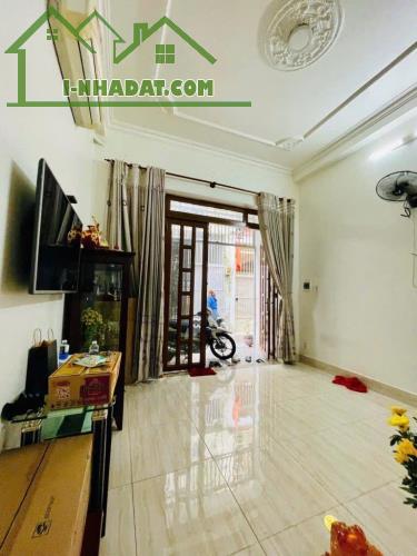 Bán nhà phường 15 Tân Bình, diện tích 4x13m nhỉnh 4 tỷ - 1