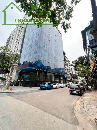 Bán tòa nhà 9 tầng lô góc 3 mặt tiền mới xây phố Huỳnh Thúc Kháng, chỉ 118 tỷ.