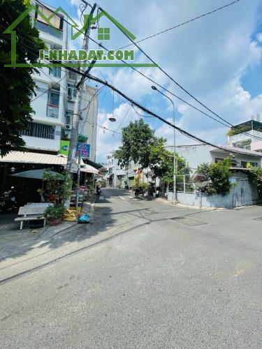 NHÀ ĐẸP GIÁP Q1 – BÌNH THẠNH GIÁ TỐT – HẺM 7M NHƯ MẶT TIỀN ~ 40M² – CHỈ 4.95 TỶ - 2