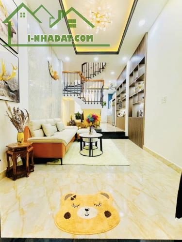 BÁN NHÀ, HẺM XE HƠI THÔNG, TRẦN THÁI TÔNG, TÂN BÌNH, 48M, 4 TẦNG, GIÁ 5.8 TỶ