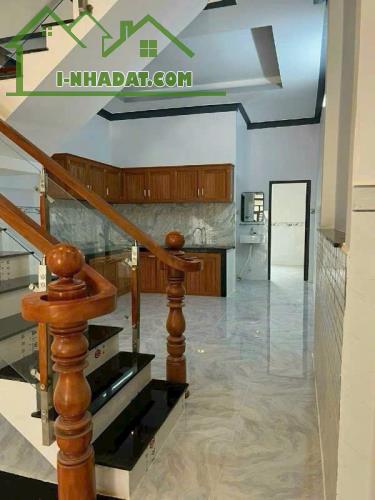 Chủ Nợ Ngân Hàng Cần Bán Gấp Nhà Đinh Đức Thiện, Long An, 80m, SHR Giá 1,7T - 1