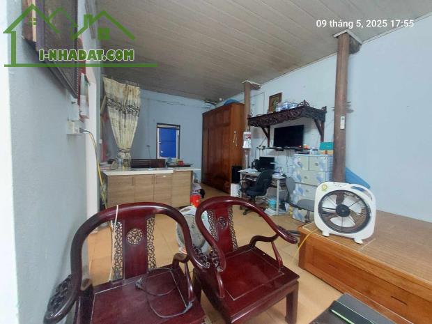 Bán đất tặng nhà Võng La 184m2, C4, mt8.6m, 12.8 tỷ, Đông Anh