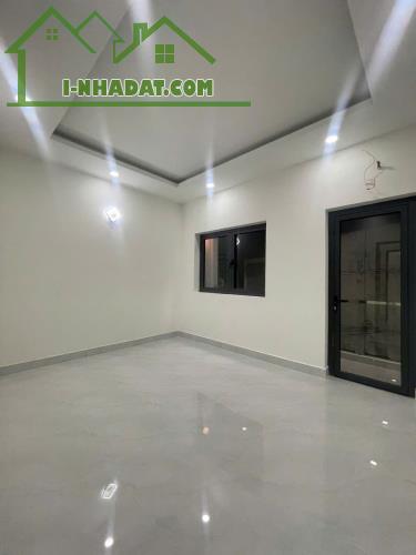 Cách Mặt tiền đường Nguyễn Duy 20m - KDC hiện hữu - 4X11m - với 4,9tỷ còn TL - 3