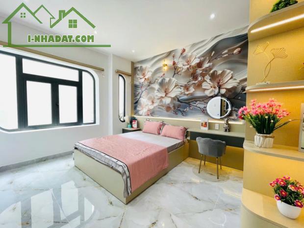 Bán nhà hẻm 4m Thống Nhất, P11, GV, 5,3 x 11, 3 tầng, giá: 6.15 tỷ TL - 4