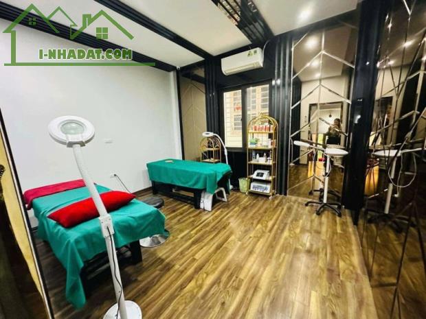 Bán nhà 7  tầng thang máy oto vào nhà, nội thất đẳng cấp, giá chỉ 18 tỷ! - 1