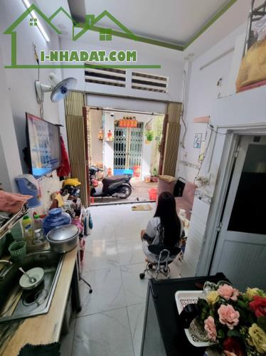 HẺM THÔNG, 3 TẦNG ĐÚC, TÂN HÒA ĐÔNG, F14, Q6, 2.1 TỶ - 1