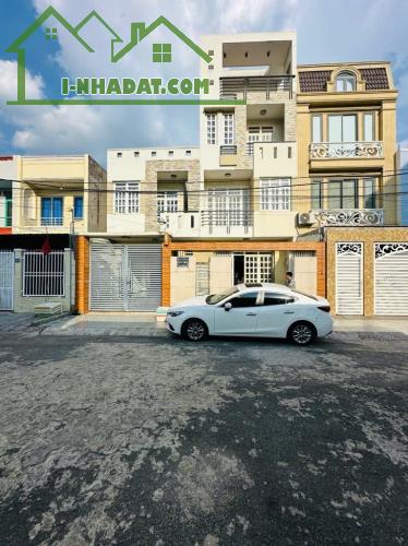 GẤP BÁN, DT 180M²(NGANG 10M), HẺM XE HƠI NGUYỄN DUY TRINH, PHÚ HỮU - 5