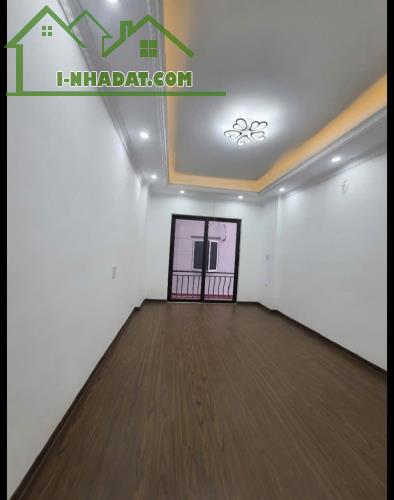 BÁN NHÀ THỤY PHƯƠNG 5 TẦNG - FULL NỘI THẤT - THANG MÁY - Ô TÔ TRÁNH - GARA - Giá 7.x tỷ