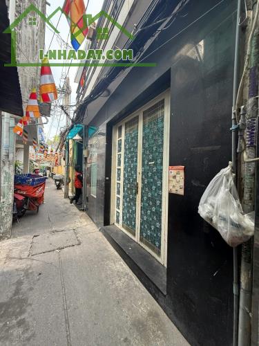 TRẦN NHÂN TÔN, QUẬN 10, HẺM AN NINH 1/SEC, DT:50M2 [ 5 ❌ 10 ] 2 TẦNG, CHỈ 4,5 TỶ