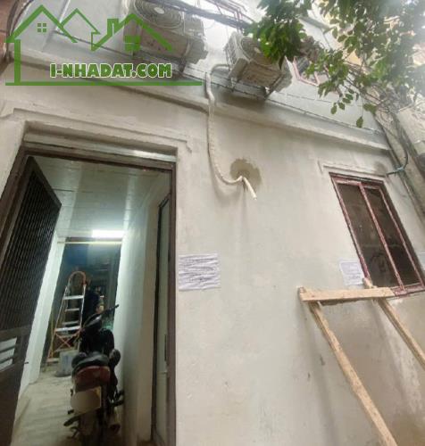 BÁN ĐẤT TẶNG NHÀ 2 TẦNG – PHẠM VĂN ĐỒNG – GIÁ CHỈ 18.X TỶ 100m² – Ô TÔ VÀO NHÀ –VỊ TRÍ đẹp - 1