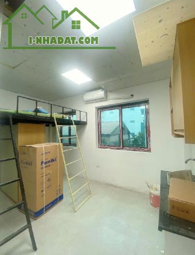 BÁN ĐẤT TẶNG NHÀ 2 TẦNG – PHẠM VĂN ĐỒNG – GIÁ CHỈ 18.X TỶ 100m² – Ô TÔ VÀO NHÀ –VỊ TRÍ đẹp - 2