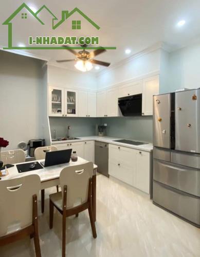 Bán Nhà Nguyễn Văn Linh, Phường Phúc Đồng, Long Biên 45m2, 5T, giá 6,7 tỷ (ô tô cách 25m) - 1