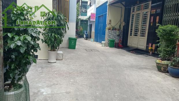 Bán nhà HXH thông gần Thạch Lam TP 4mx17m 1 lầu giá CHỈ 5tỷ9999