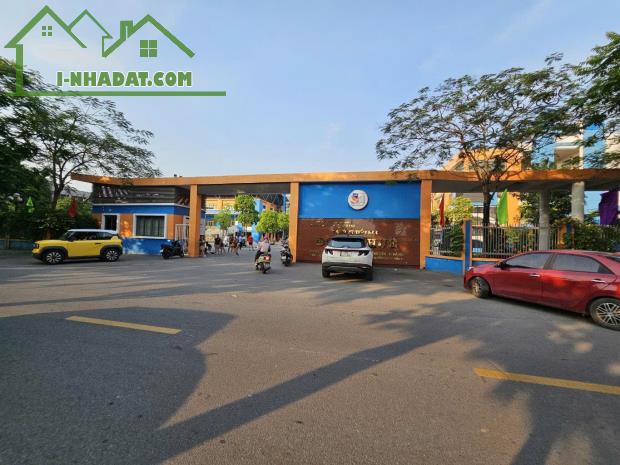 Siêu phẩm giá Đầu tư Việt Hưng – Long Biên . Vị trí siêu đắc địa!!! - 1