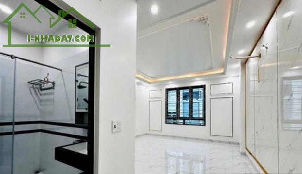 Bán nhà Trần Nguyên Hãn, An Dương, Lê Chân, Hải Phòng. 3 tầng, 64m2, 4,15 tỷ. Ngang 4,7m, - 4