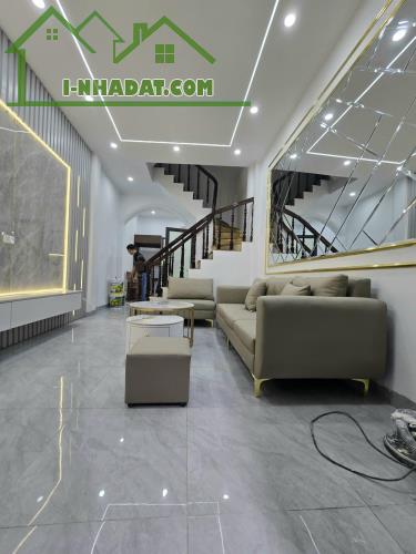 VỊ TRÍ SIÊU ĐẸP-35M-5 TẦNG-MẶT NGÕ KINH DOANH-ĐƯỜNG LÁNG -ĐỐNG ĐA-NGÕ RỘNG-GẦN PHỐ - 1