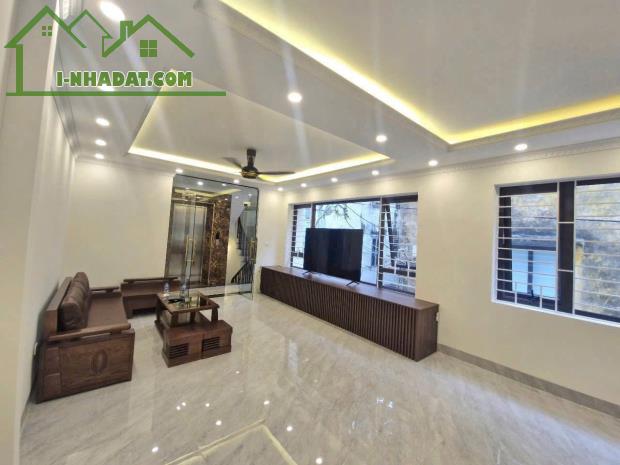 Bán nhà ngõ 12 Thạch Bàn, Gara ô tô, Thang máy, Gần Hồ. View đẹp. 60m x 6T. Lh 0965858116 - 2