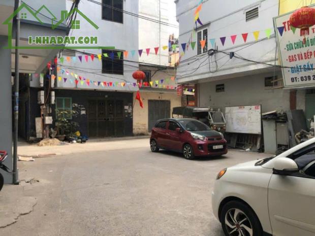 BÁN NHÀ ĐẸP CẤP 4- 33M2, NGÕ RỘNG SẠCH -VẠN PHÚC-CHỈ 4.99 TỶ - 1