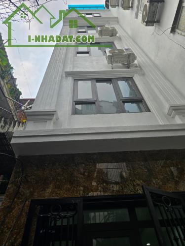 CHẤT NHƯ NƯỚC CẤT – NHÀ ĐẸP CỰC GẮT PHỐ NGUYỄN PHÚC LAI, 3 GIÂY NHÌN – 1 GIÂY YÊU – 0 - 1