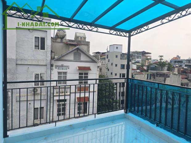 CHẤT NHƯ NƯỚC CẤT – NHÀ ĐẸP CỰC GẮT PHỐ NGUYỄN PHÚC LAI, 3 GIÂY NHÌN – 1 GIÂY YÊU – 0 - 4