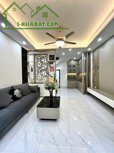 Bán nhà Hồ Tùng Mậu Lô góc gần phố 6 tầng DT 45m giá 9 tỷ - 1