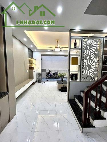 Bán nhà Hồ Tùng Mậu Lô góc gần phố 6 tầng DT 45m giá 9 tỷ - 2