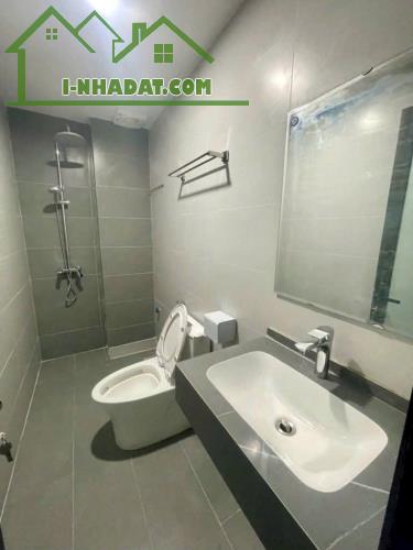 Bán nhà Phố Trạm - Long Biên. Gần Aeon - Cầu Vĩnh Tuy. 41m x 4T full Nội Thất - 4
