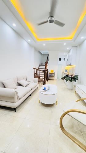 BÁN GẤP NHÀ ĐƯỜNG LÁNG -ĐỐNG ĐA -VỊ TRÍ ĐẮC ĐỊA- 5 TẦNG- DT -30M2- GIÁ CHỈ 7.5TỶ Ngày