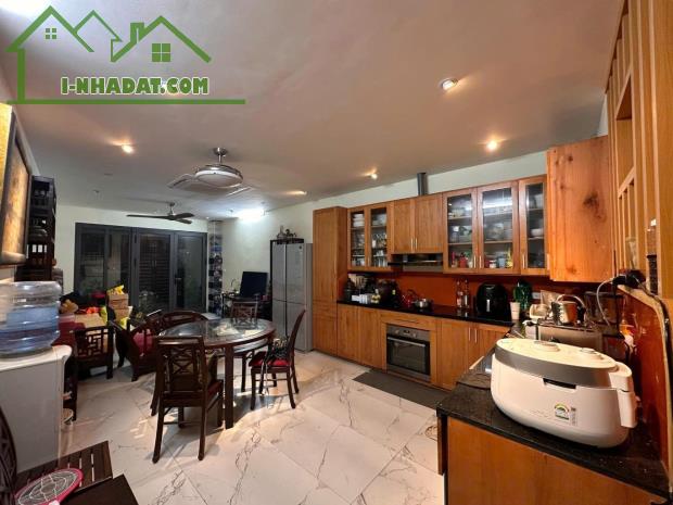 PHÁO NỔ PHỐ THÁI HÀ – CĂN NÀY KHÔNG MUA, ĐỢI CĂN NÀO, PHÁP LÝ NHƯ KIM CƯƠNG, DÀNH CHO - 3