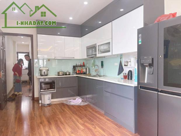 BÁN NHÀ MẶT PHỐ BẠCH MAI, HAI BÀ TRƯNG. 86M2 5 TẦNG GIÁ 39 TỶ- KINH DOANH ĐỈNH - THANG - 4