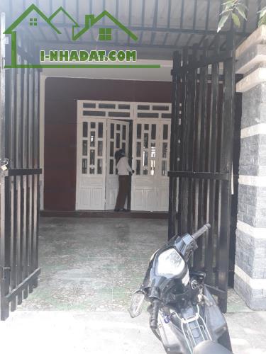 BÁN NHÀ CẤP 4 2 PHÒNG NGỦ – DIỆN TÍCH 172M² – ĐƯỜNG NHỰA THÔNG DÀI – GIÁ TỐT ĐẦU TƯ - 1