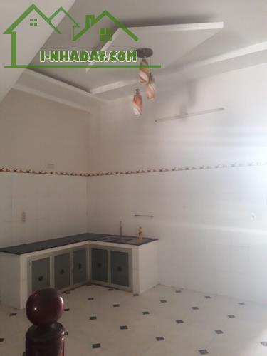 BÁN NHÀ CẤP 4 2 PHÒNG NGỦ – DIỆN TÍCH 172M² – ĐƯỜNG NHỰA THÔNG DÀI – GIÁ TỐT ĐẦU TƯ - 3